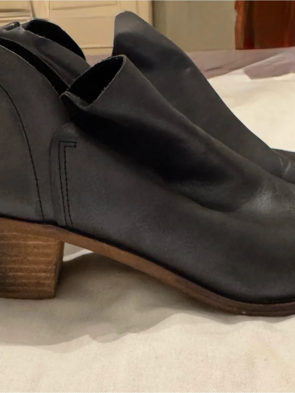 Kelsi Dagger Brooklyn Womens Black Metallic Leather Booties